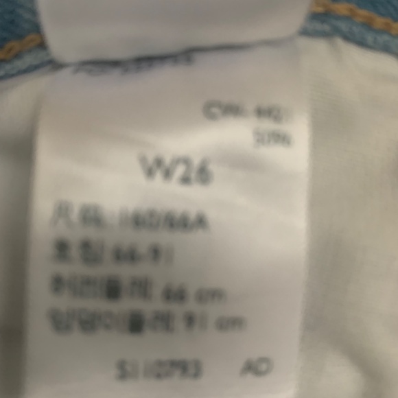 Levi's Light Blue Denim Women's Shorts - Picture 3 of 5